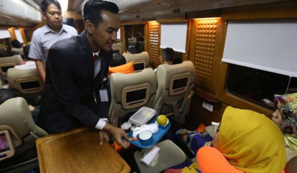 15.578 Pelanggan KA Wisata Padati Libur Panjang Tahun Baru Imlek 2024