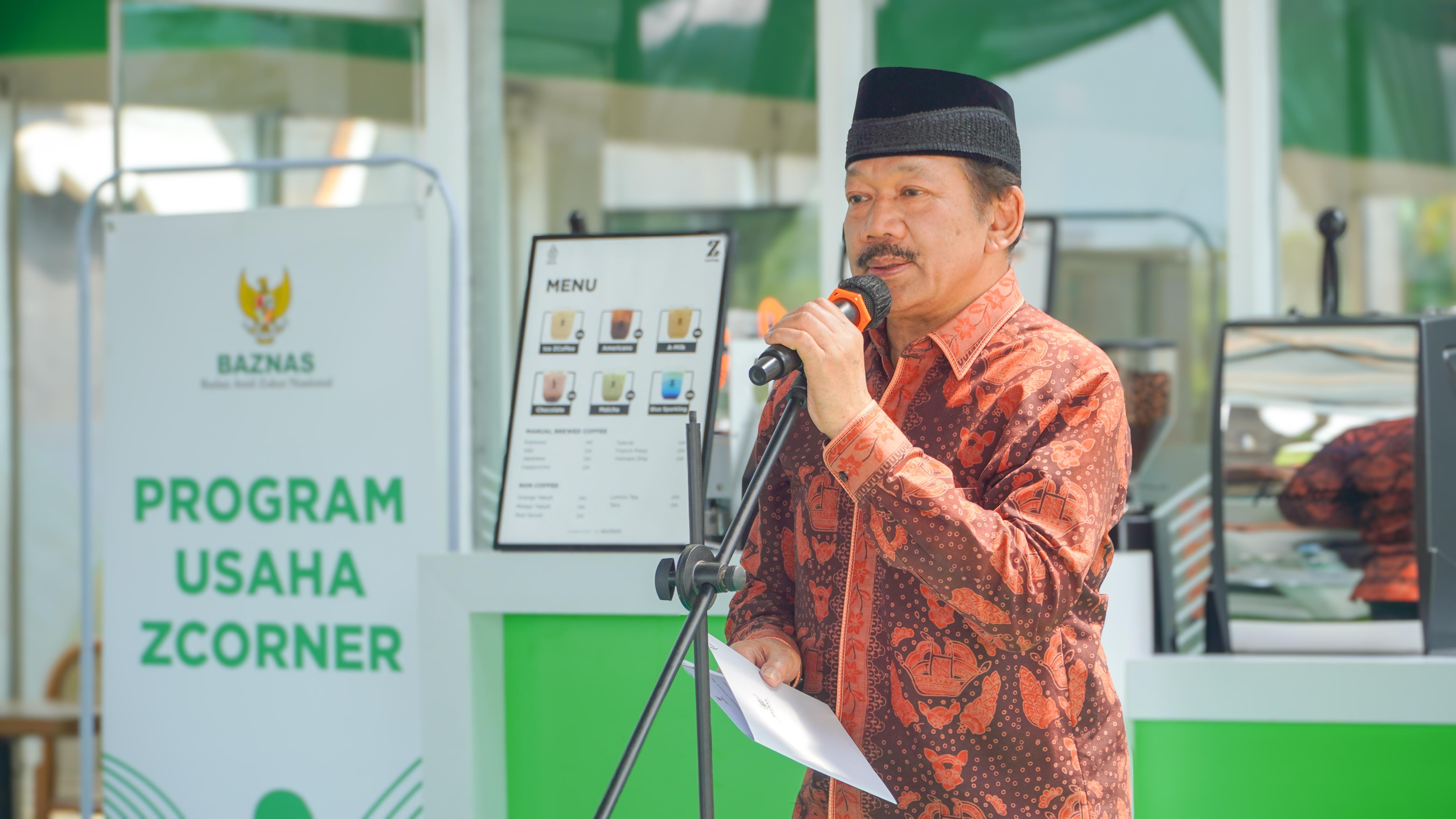 Ketua Baznas RI KH. Noor Achmad, M.A saat peluncuran ZCorner KM 72A Tol Cipularang, Jawa Barat, Sabtu (17/2).