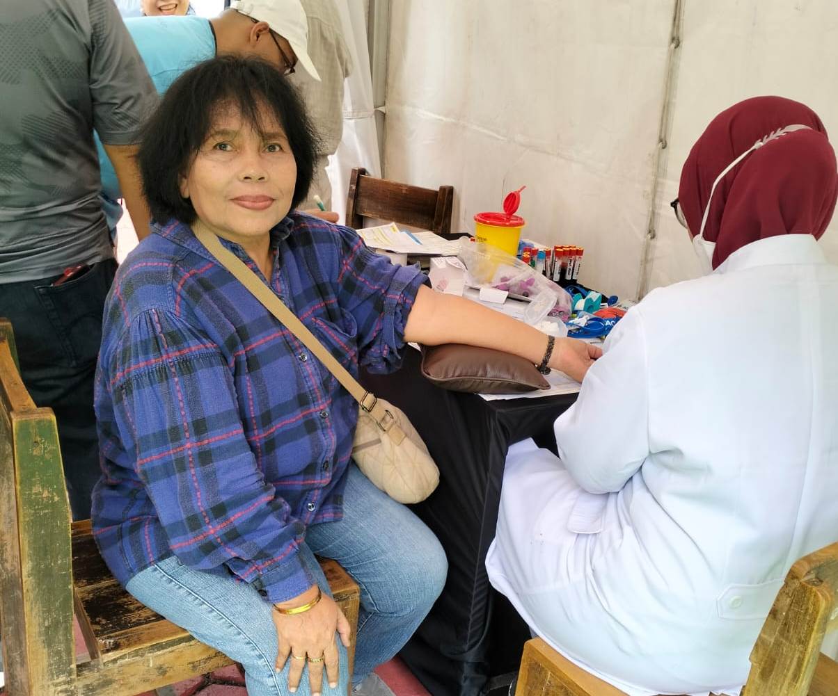 Kegiatan Dokter Alumni Smandel atau DAS Caring and Sharing di Gedung SMAN 8 Jakarta.