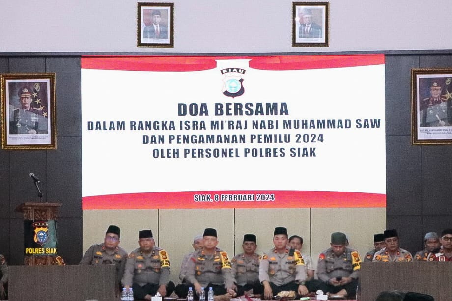 Aparat Kepolisian Resor (Polres) Siak menggelar doa bersama agar hajat pemilihan umum (pemilu) 2024 dapat berjalan aman dan damai.