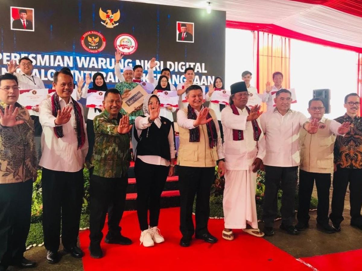 Peresmian Warung NKRI Digital di Desa Kahuman, Klaten, Jawa Tengah, pada Rabu (7/2/2024).