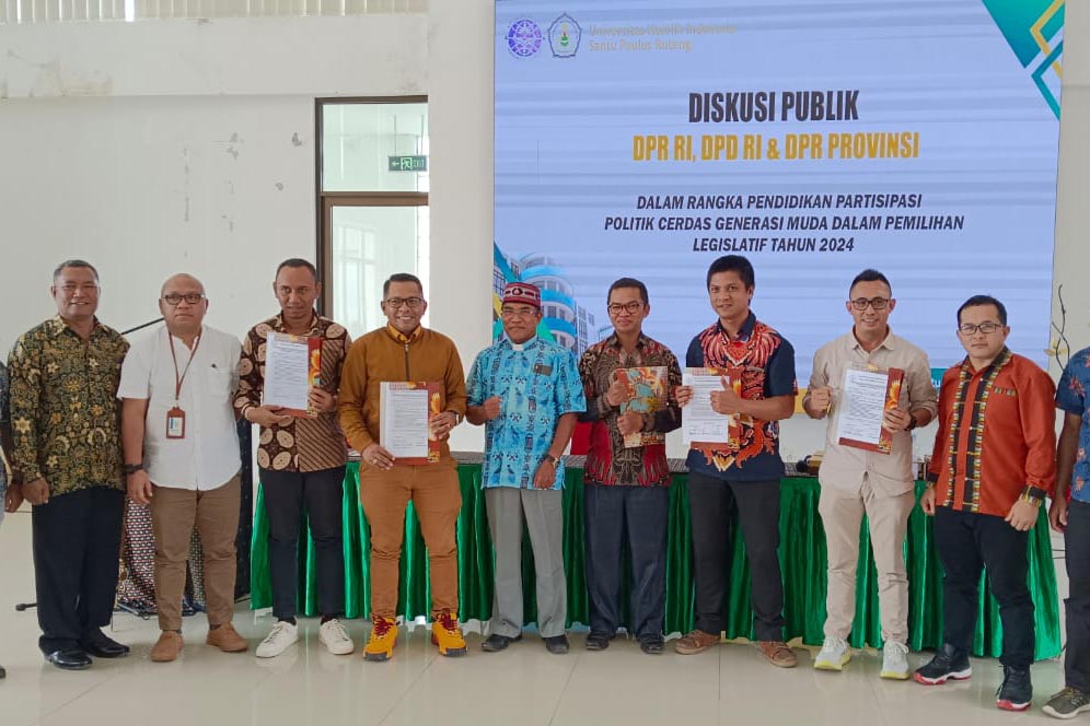 Diskusi publik DPR, DPD RI, dan DPRD Provinsi di Universitas Katolik Indonesia (Unika) Santu Paulus Ruteng.