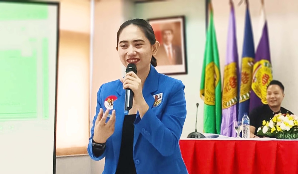 Ketua Umum DPP KNPI Putri Khairunnisa