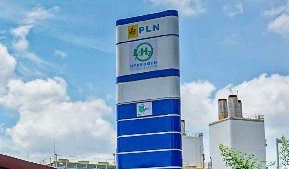 stasiun pengisian bahan bakar umum (SPBU) hidrogen atau hydrogen refueling station (HRS) milik PT PLN.