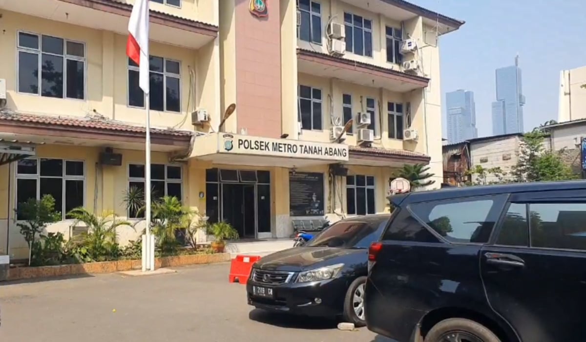 Kapolsek Tanah Abang Kompol Hans Philip Samosir dan Wakapolsek William Alexander dicopot dan diperiksa Propam pasca-insiden 16 tahanan kabur