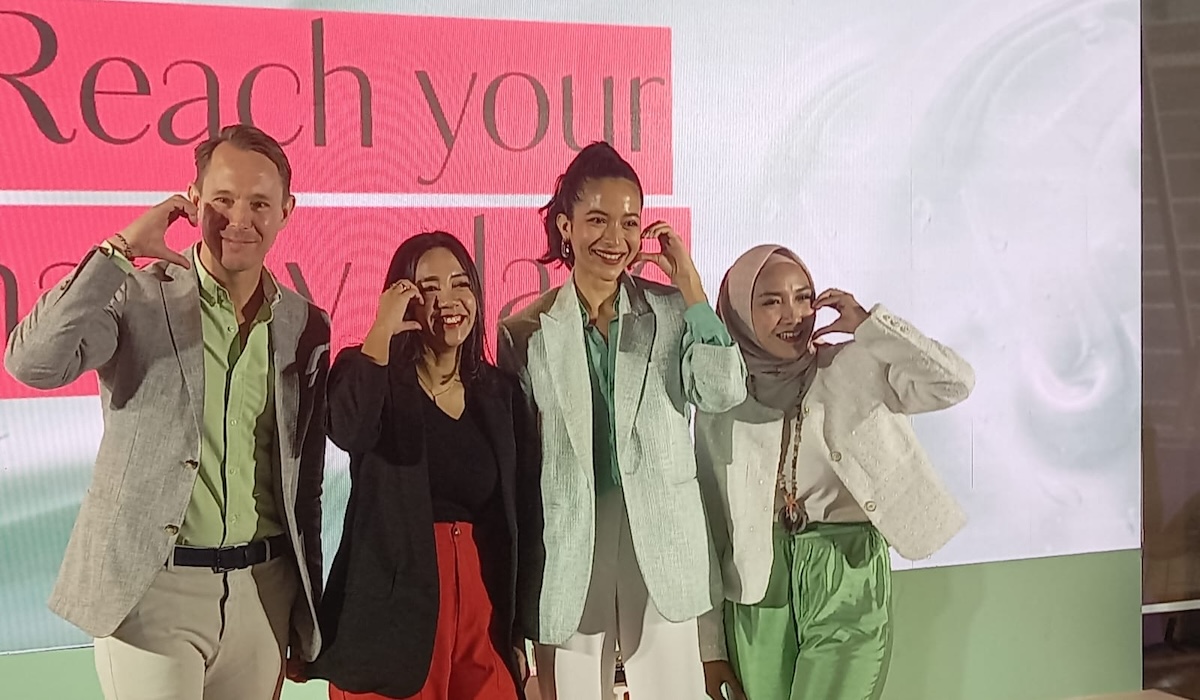 Peluncuran Kampanye reach You Happy Place Oriflame