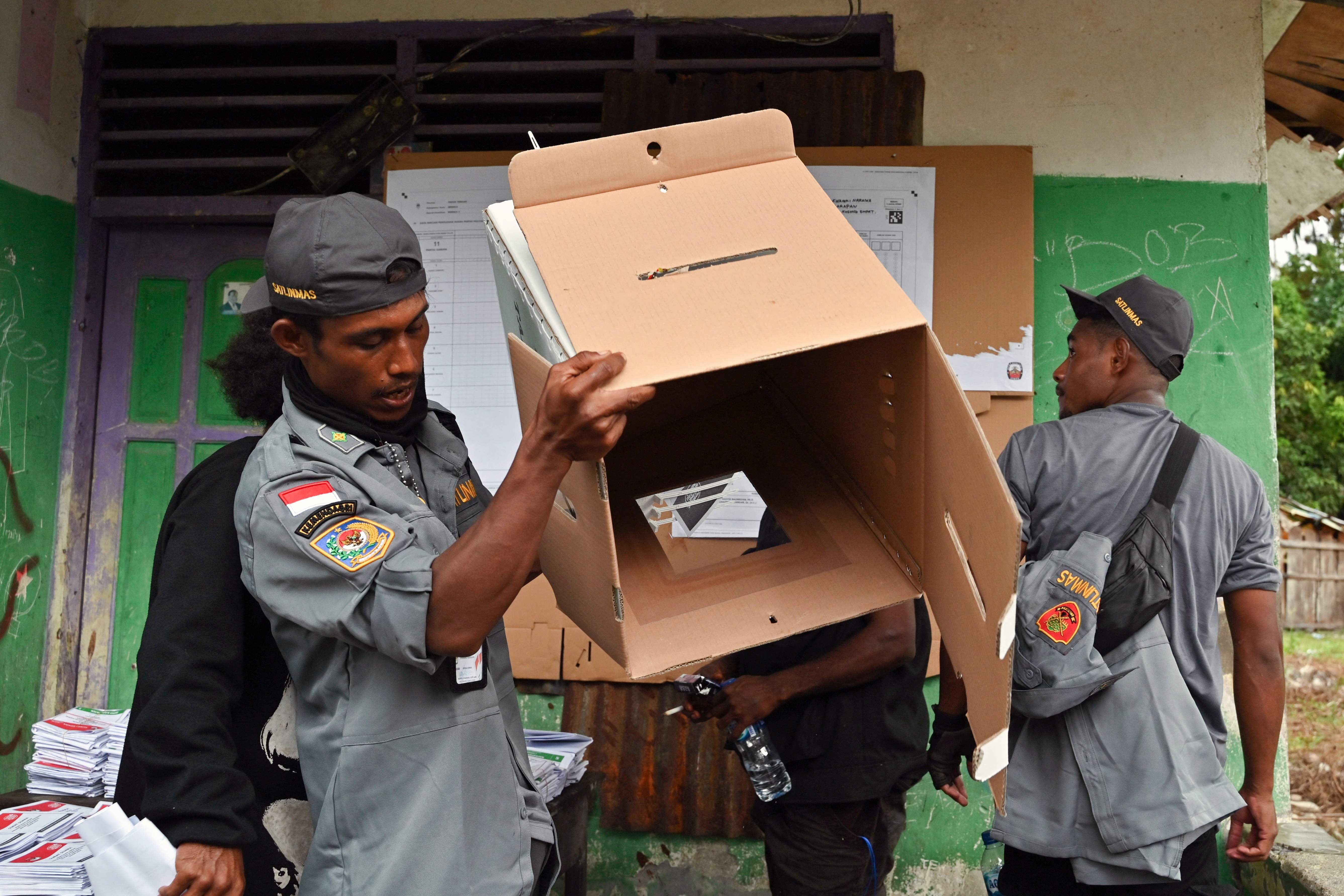 Ilustrasi. Petugas Pemilu di Papua. Pemilu di Papua berlangsung aman, damai dan tertib.