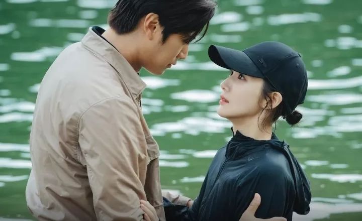 Episode 13 Marry My Husband makin panas