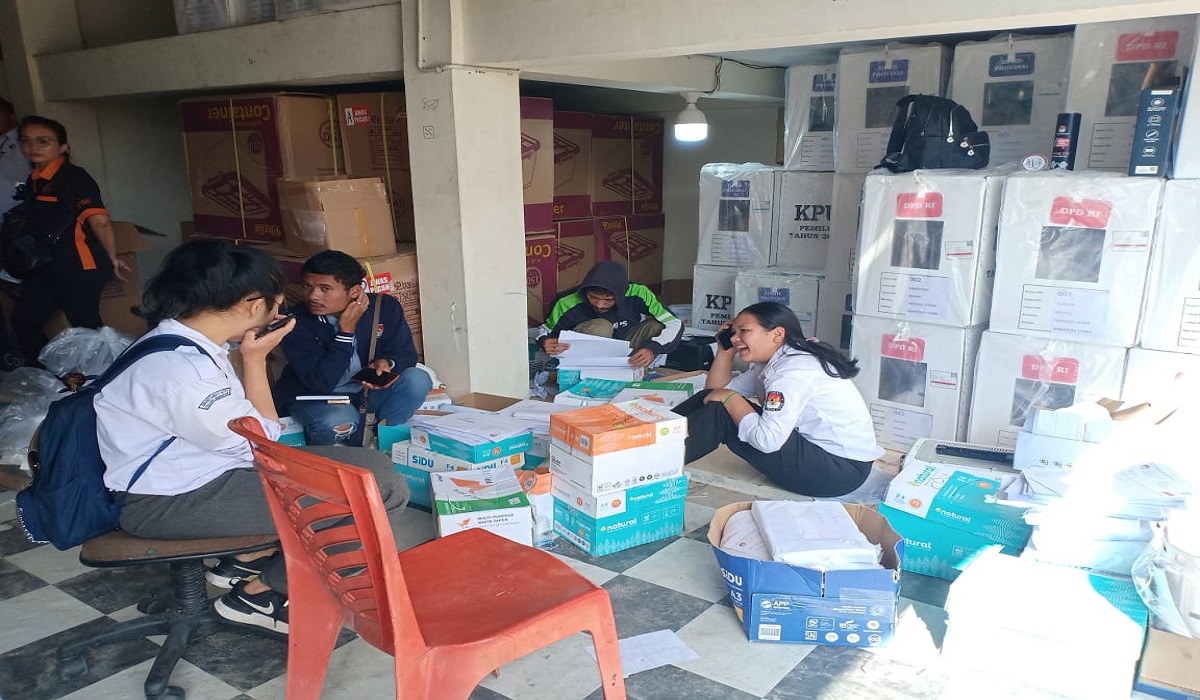 Distribusi logistik pemilu di Tapanuli Utara