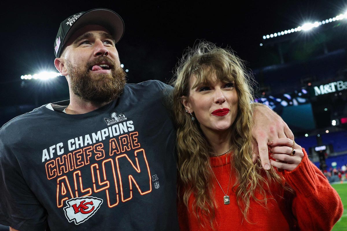 Ikon pop Taylor Swift dan pemain NFL Kansas City Chiefs, Travis Kelce
