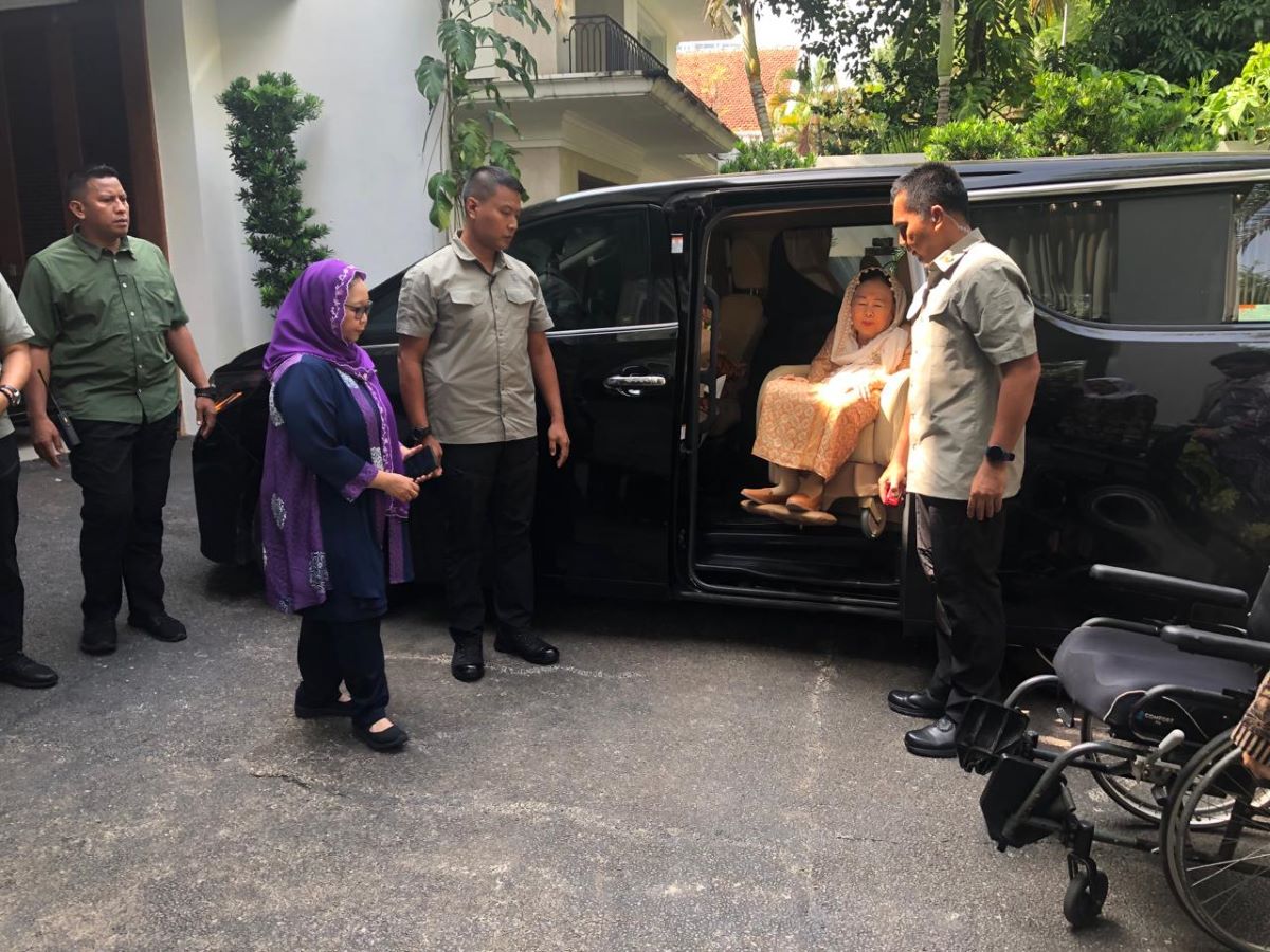 GNB sambangi JK di kediamannya di Jakarta Selatan.