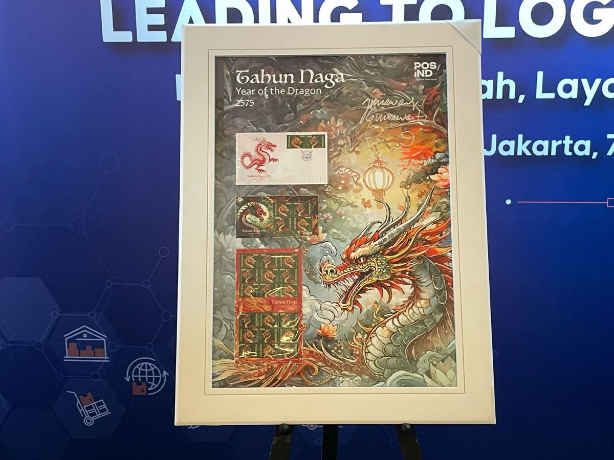 Prangko Tahun Naga Kayu yang diterbitkan Pos Indonesia
