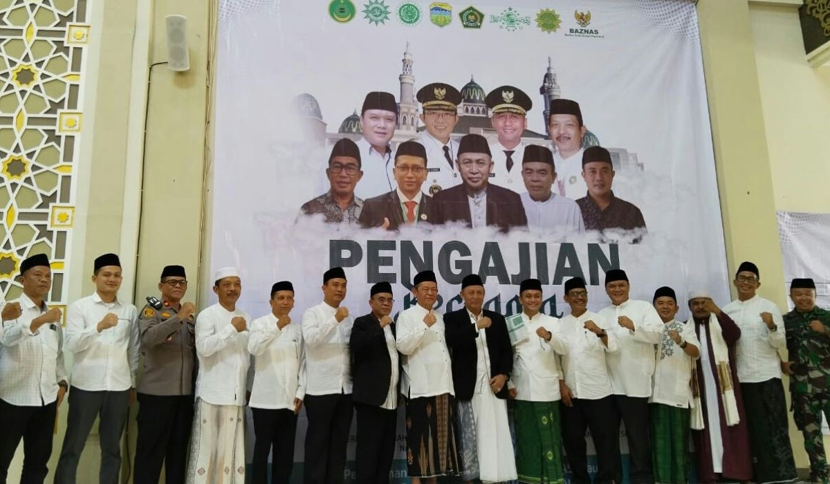 Forum Umat Islam gelar pengajian dan deklarasi Pemilu damai untuk memperkokoh persatuan