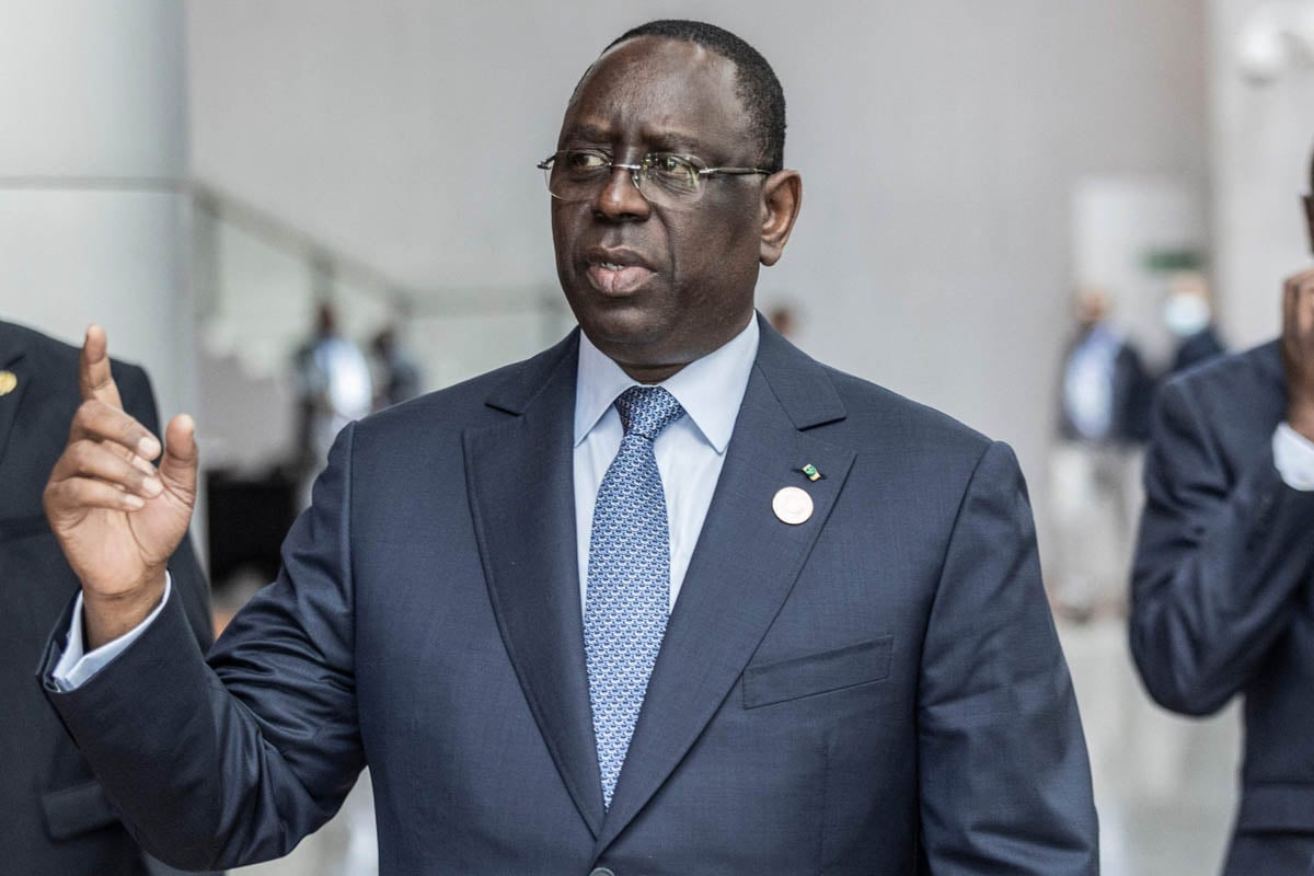Presiden Senegal Macky Sall mengumumkan penundaan tanpa batas pemilihan presiden yang semula dijadwalkan pada 25 Februari.