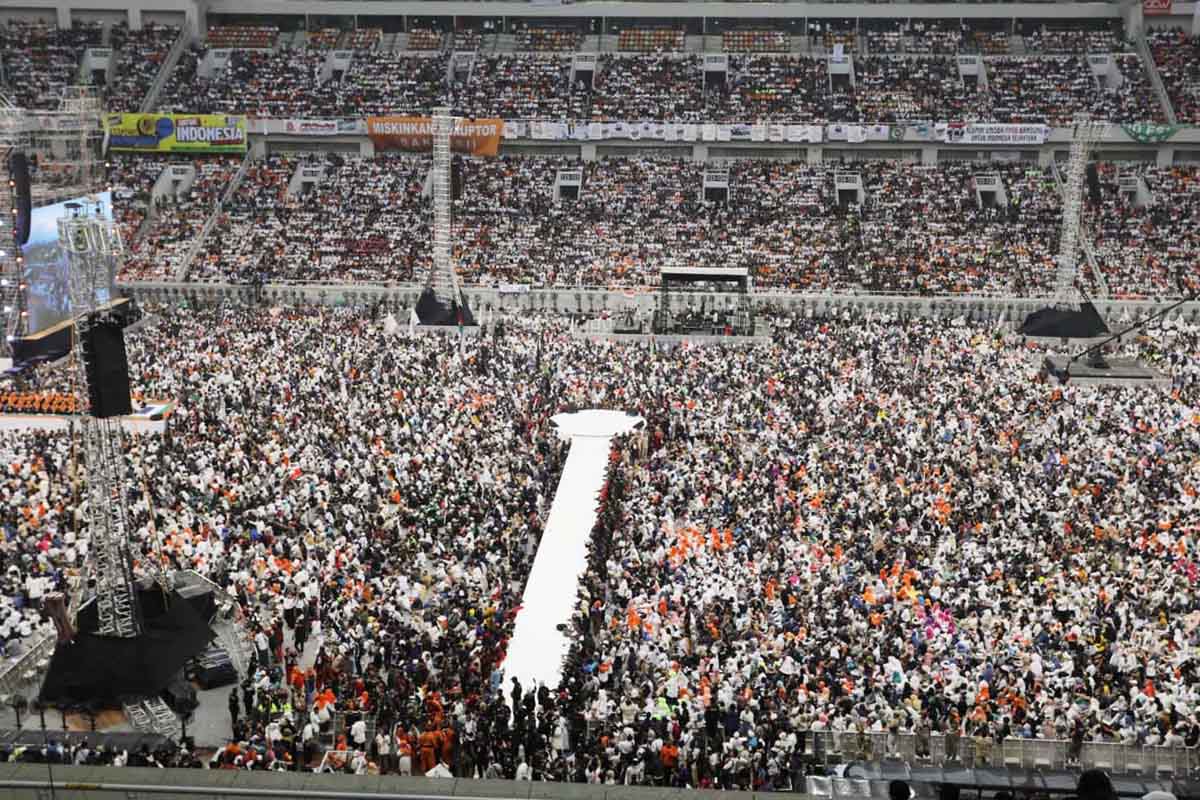 Captain Timnas AMIN tegaskan massa yang hadir di JIS untuk kampanye akbar Anies Muhaimin bukan bayaran.