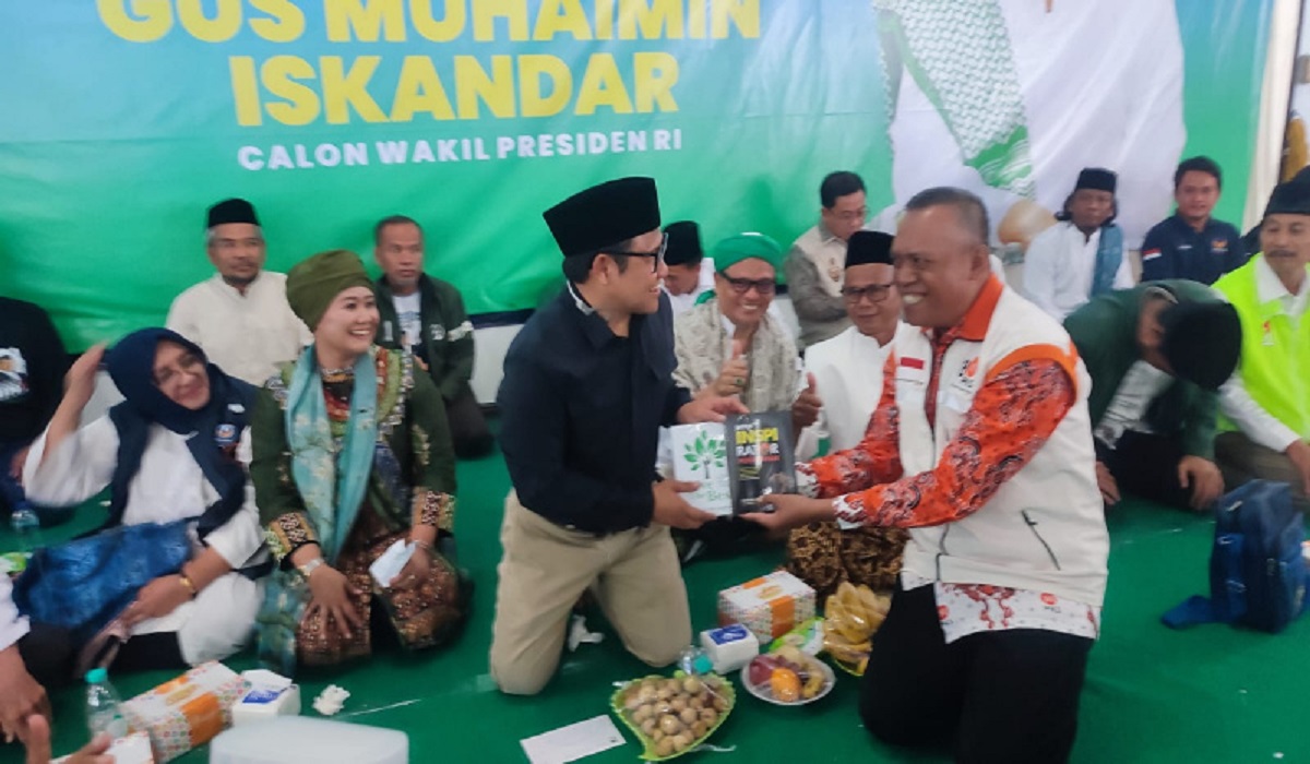 Cawapres Muhaimin Iskandar saat berkampanye di Sragen, Jawa tengah