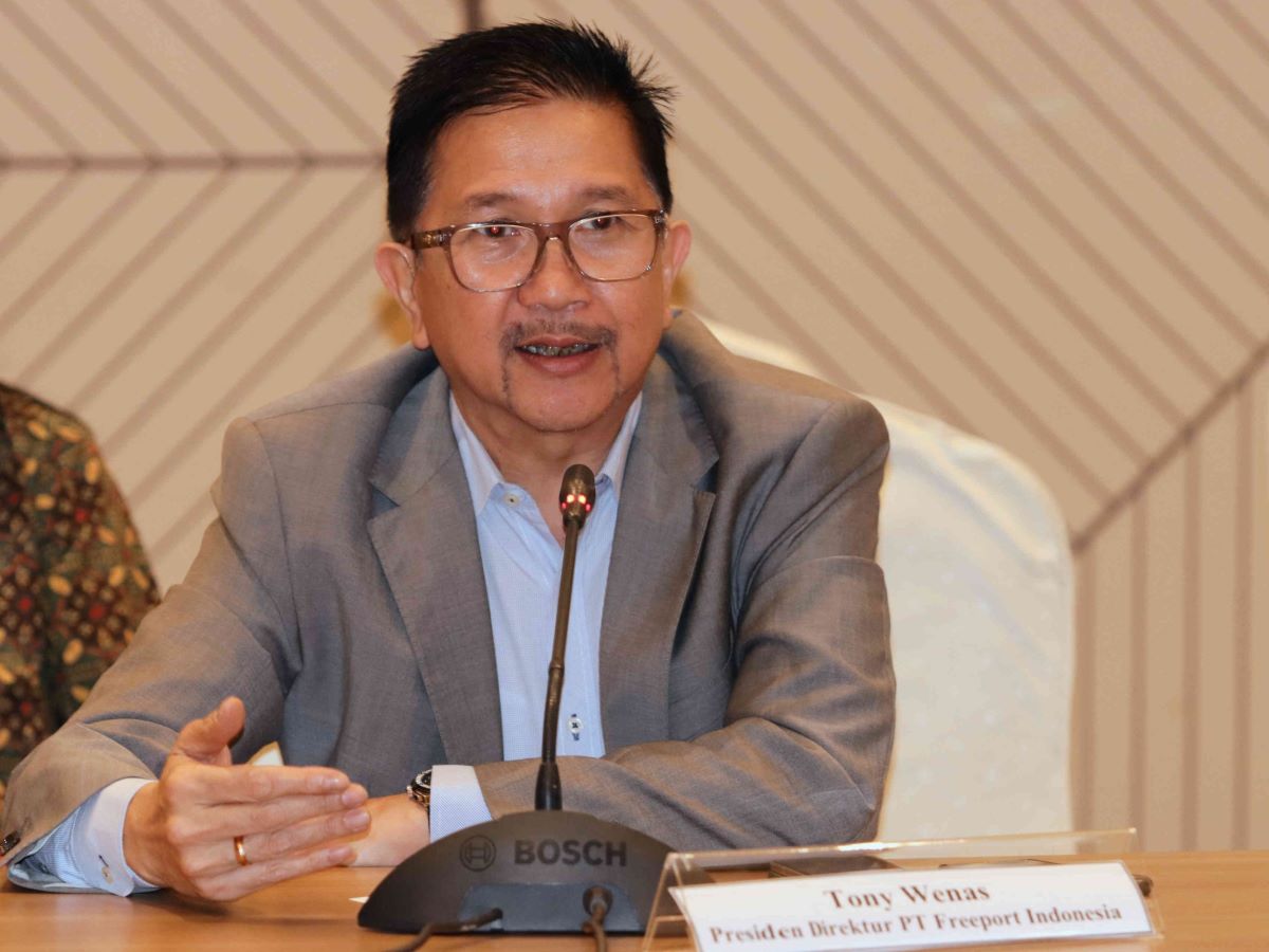 Presiden Direktur PT Freeport Indonesia Tony Wenas menjadi narasumber di Executive Forum Media Indonesia, Jakarta, Kamis (30/3/2023).