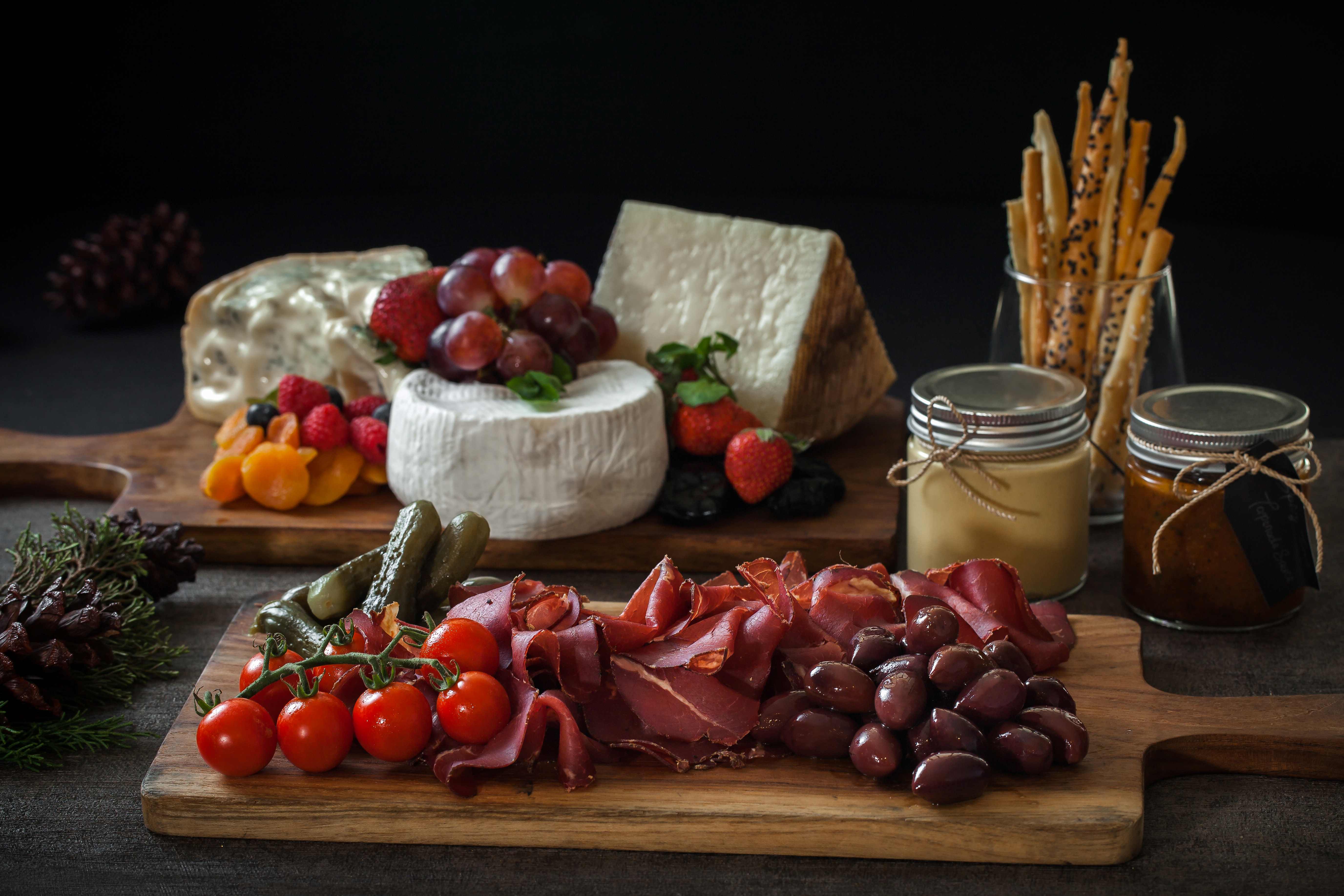 The Stones Hotel - Legian Bali, Autograph Collection dengan bangga mempersembahkan signature restoran Big Fish Grill.