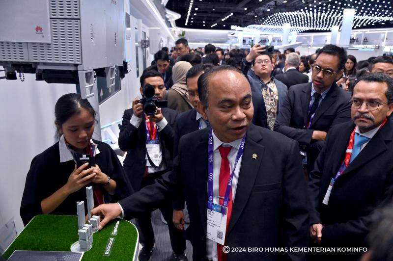 Menteri Budi Arie: MWC 2024 Berpeluang Jadi Showcase Ekosistem Telekomunikasi Nasional