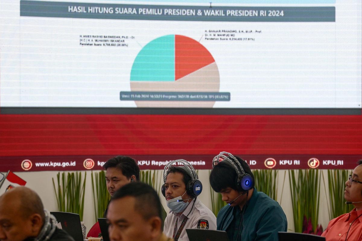 Timnas AMIN mengatakan 335 laporan perbedaan angka di Formulir C1 dan tabel di website KPU yang tersebar di 181 kota dan 36 provinsi.