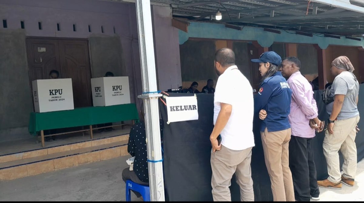 Bawaslu Lembata dan KPUD Lembata Pantau PSU di Lembata, NTT, Sabtu 24 Februari 2024.