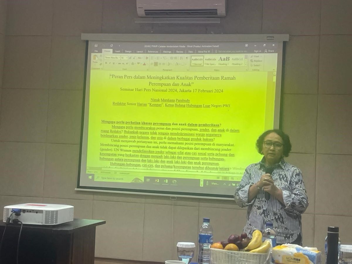 Ninuk Mardiana Pambudy.