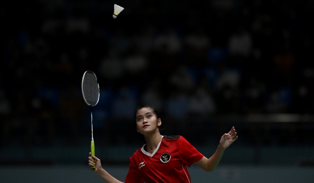 TUNGGAL putri Indonesia, Stephanie Widjaja.