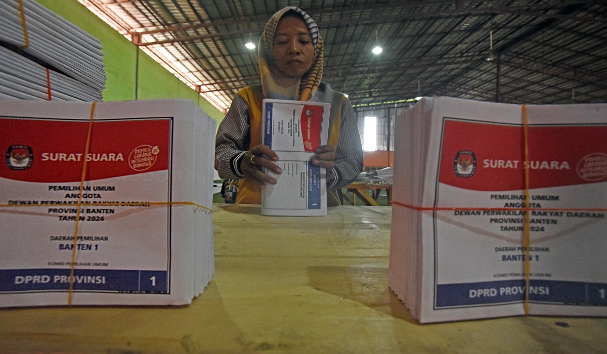 Surat suara pemilihan legislatif dalam Pemilu 2024