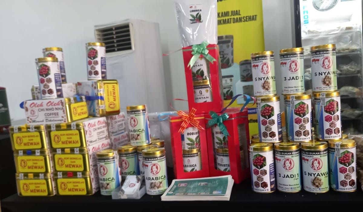 Tenan kopi Chi Nho Nha Festival Kopi Nusantara di Media Indonesia, Jumat (2/2/2024)