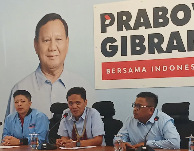 Wakil Ketua TKN Habiburokhman mendapati adanya dugaan aktivitas pencoblosan ribuan surat suara secara ilegal untuk pemilih luar negeri