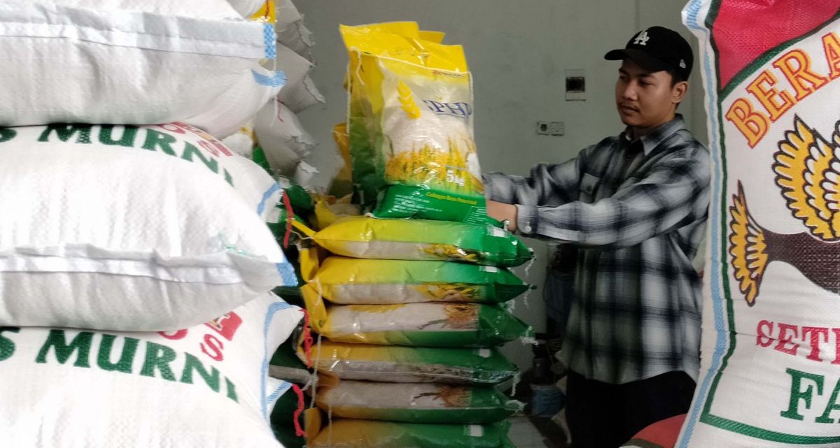 Beras SPHP Bulog langka menjelang pencoblosan Pemilu 2024.