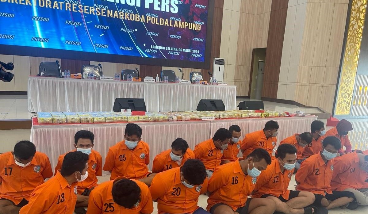 Para tersangka yang ditangkap Polda Lampung.