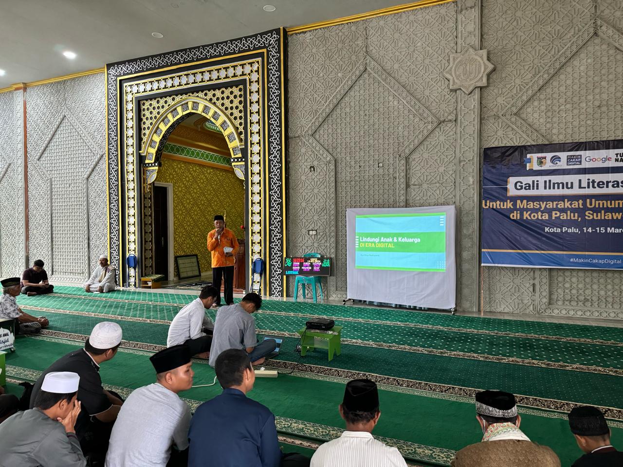 Kegiatan Gali Ilmu Literasi Digital yang diselenggarakan Kemenkominfo di Masjid Mizabur Rahman, Kota Palu (14/3/2024)