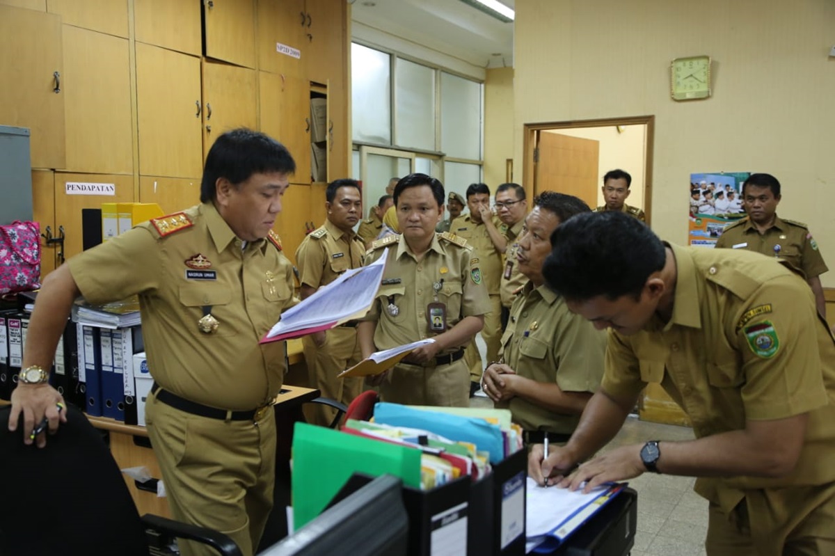 Ilustrasi - Pemerintah menetapkan ASN  selama Ramadan masuk  kerja pukul 08.00.