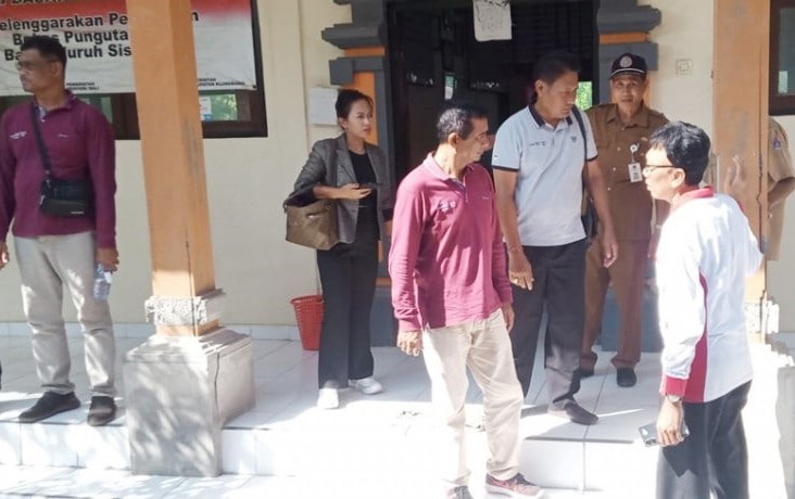 Pilar Gedung SDN 7 Suana, Kecamatan Nusa Penida dalam kondisi rawan roboh