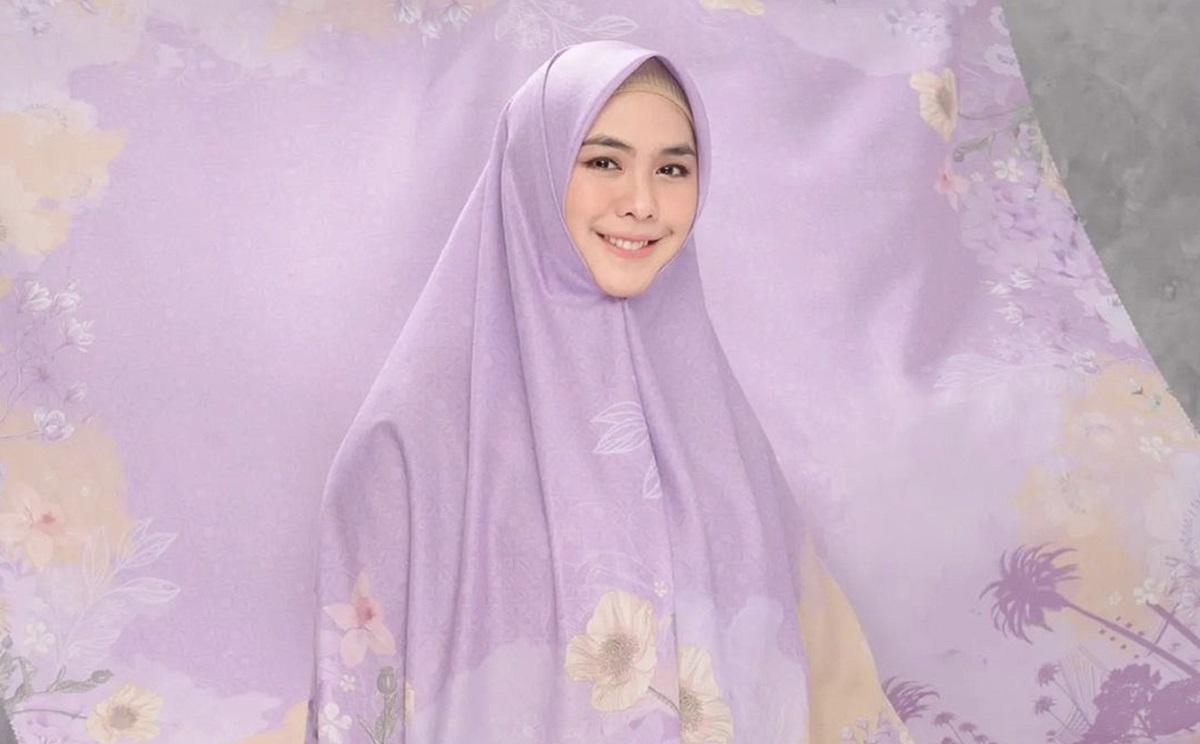 Oki Setiana Dewi akan pindah bersama keluarganya secara bertahap ke negara Mesir setelah menjalankan ibadah Haji tahun ini.