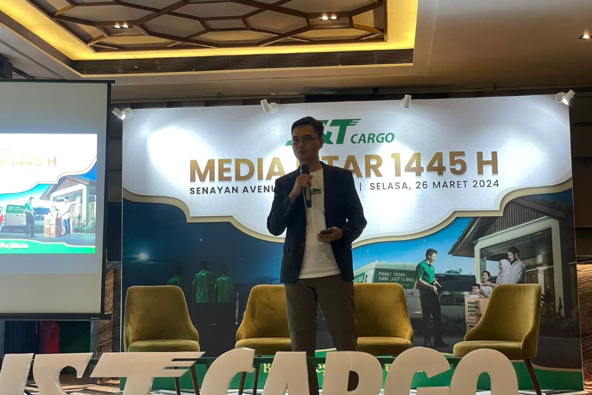 Manager Network Manegement J&T Cargo, M. Said Abdullah saat Paparan 100 Best Service Outlet di Acara J&T Cargo Media Iftar 1445 H.