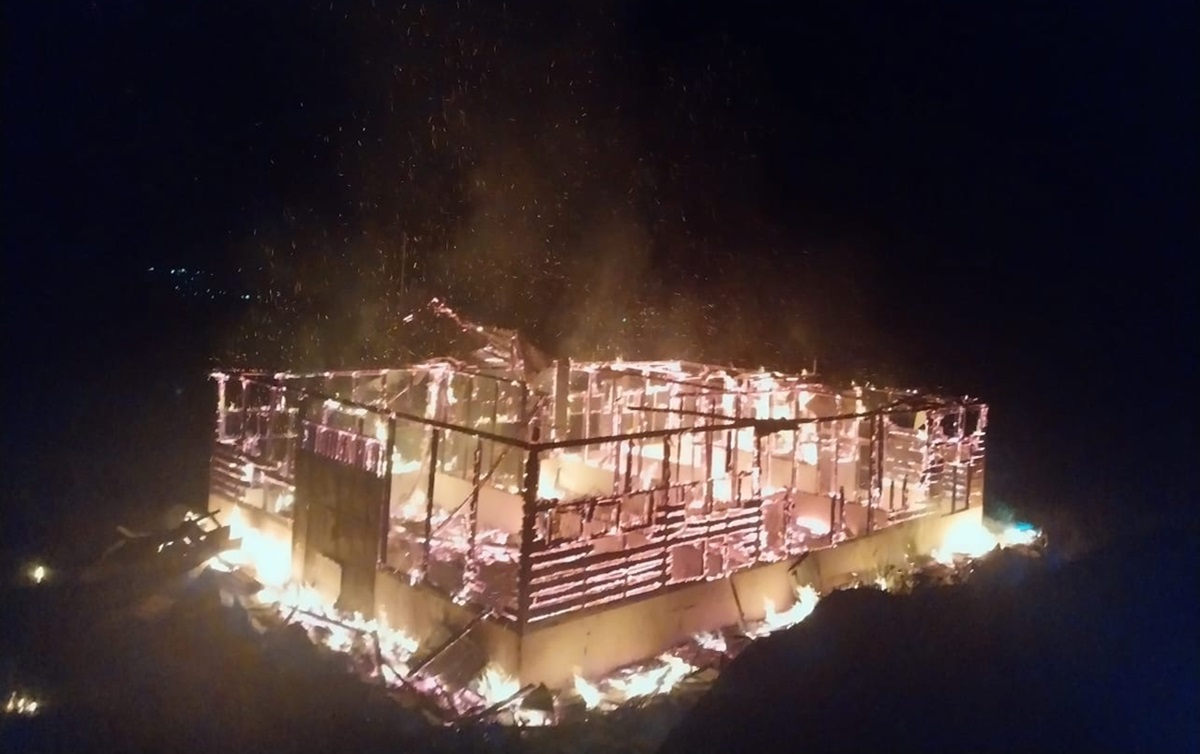 Kepolisian masih mengusut penyebab kebakaran kantor BPBD di Kabupaten Dogiyai, Papua.
