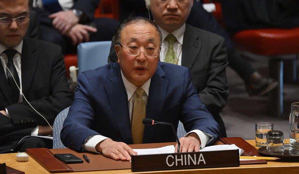 Duta Besar Tiongkok untuk PBB Zhang Jun tengah membahas usulan gencatan senjata dalam sidang DK PBB di New York, AS, Jumat (22/3).