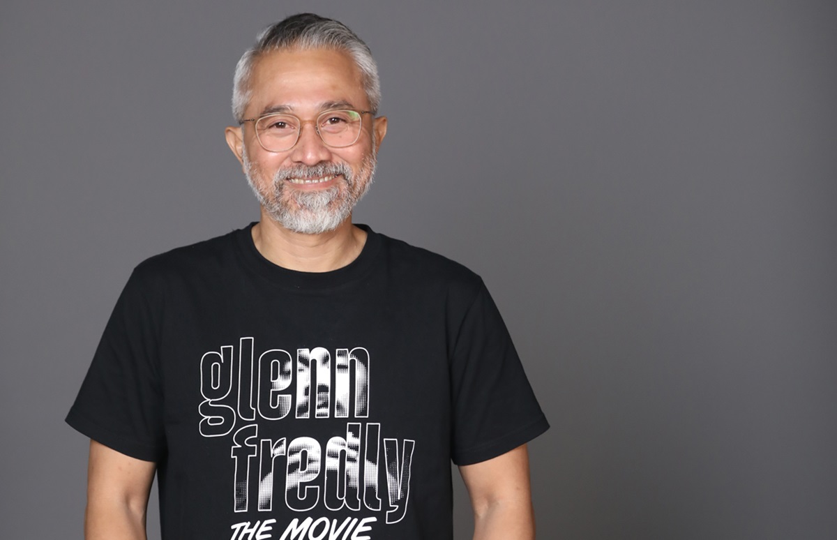 Lukman Sardi mengaku menawarkan diri ke Daniel Mananta untuk bisa menjadi sutradara Glenn Fredly The Movie.