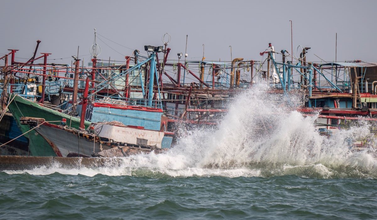 Tinggi Gelombang 2,5 Meter, Nelayan di Babel Diminta tidak Melaut