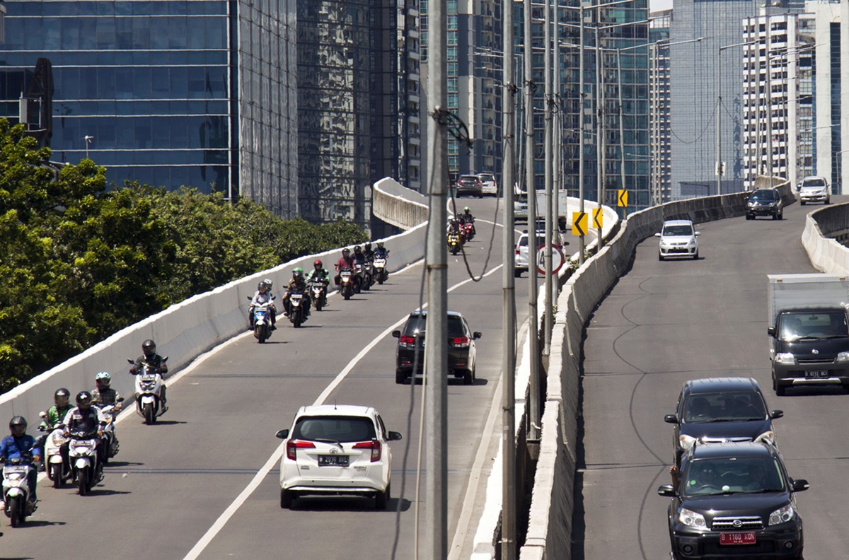 Selama 1.599 motor dirazia Dinas Perhubungan (Dishub) DKI Jakarta dan Polda Metro Jaya yang melawan arah, selama 30 hari. 