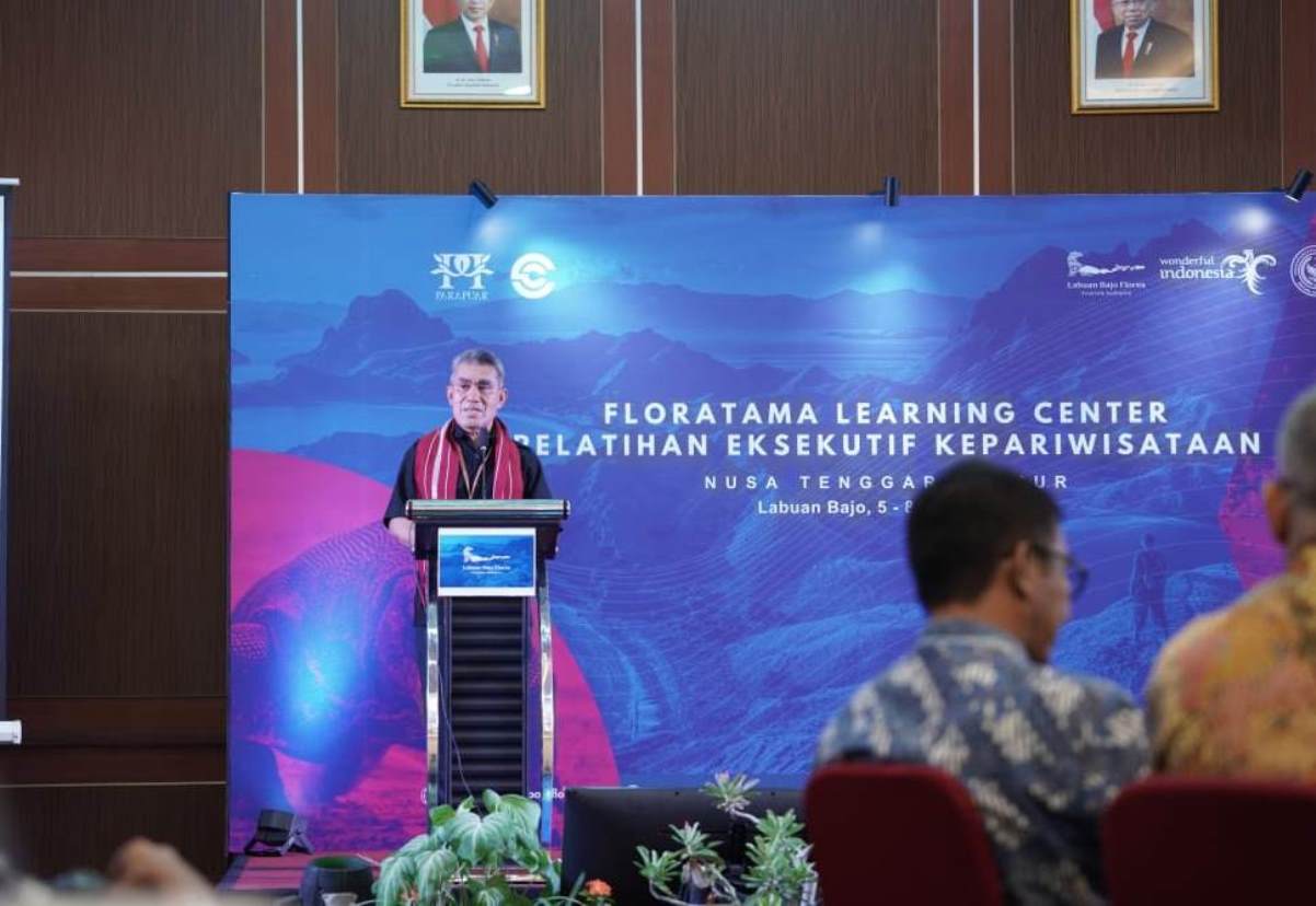 Plt Dirut BPOLBF Frans Teguh pada Floratama Executive Learning Center di Labuan Bajo, Nusa Tenggara Timur (NTT).