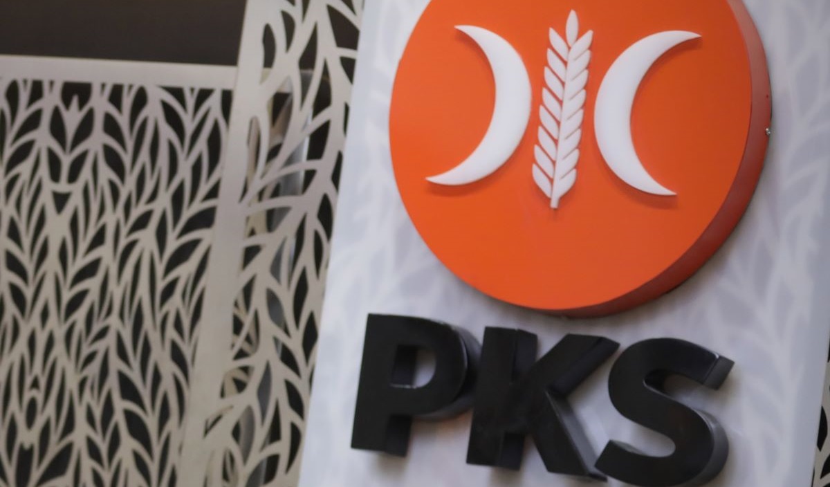 Logo PKS di kantor DPP PKS, Jakarta, Kamis (21/9/2023).