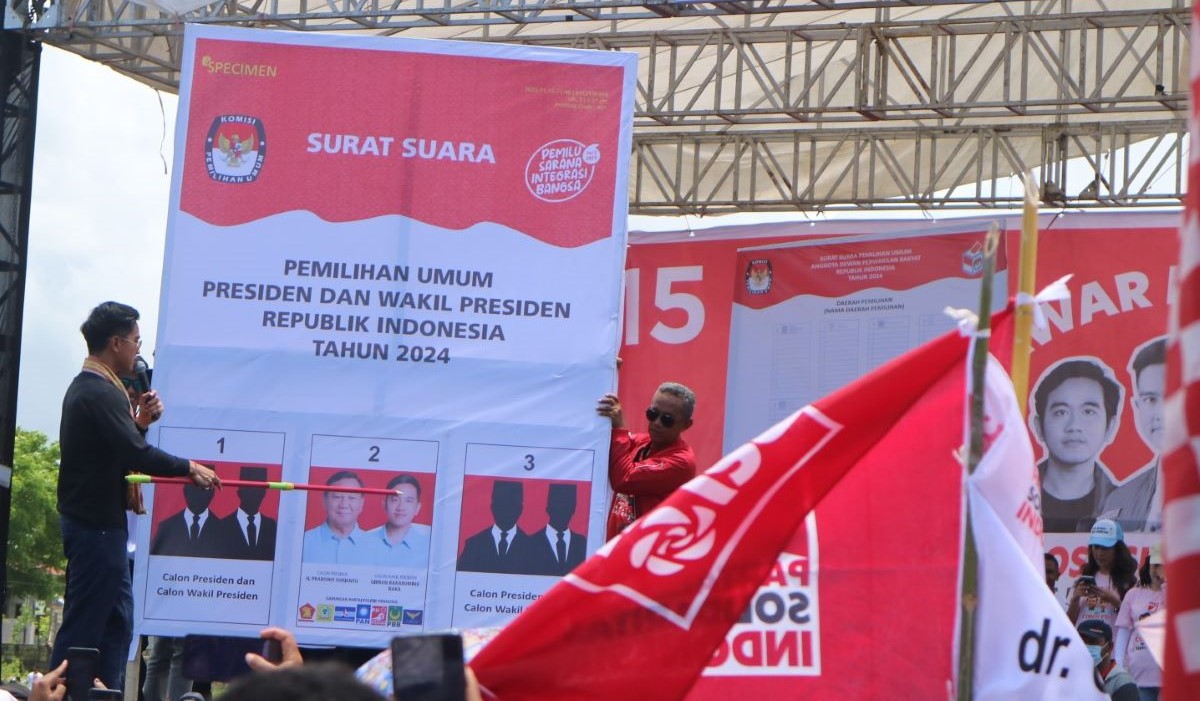 Ketum Partai Solidaritas Indonesia (PSI), Kaesang Pangarep menggelar kampanye akbar di Lapangan Sitarda, Kelurahan Lasiana, Kota Kupang, 