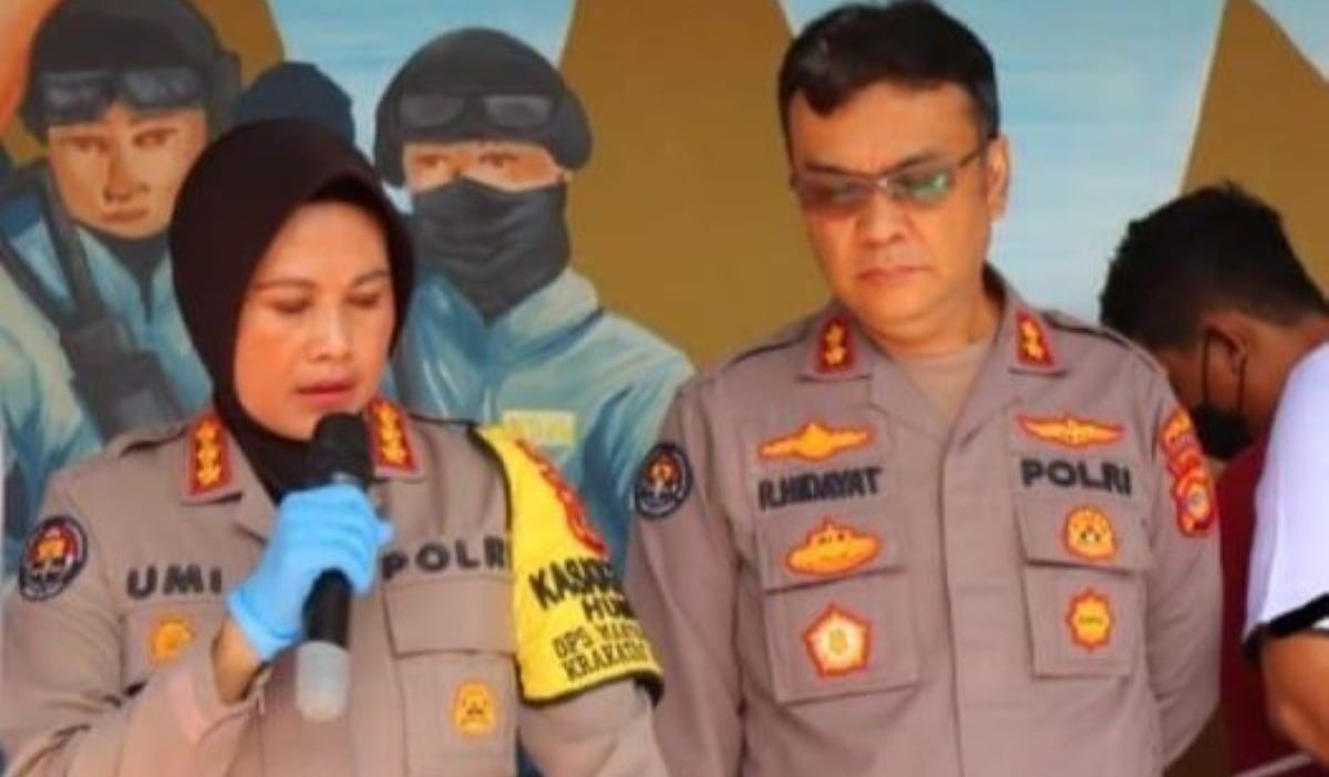 Kabid Humas Polda Lampung Kombes Umi Fadillah Astutik (kiri), Sabtu (9/3). 