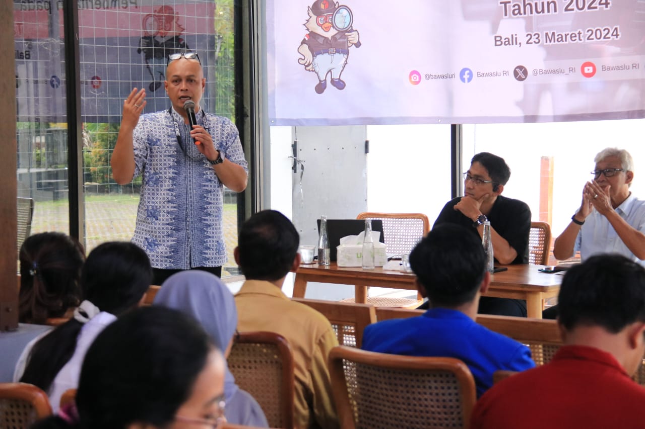 Diskusi pemberitaan Pilkada 2024 yang digelar Badan Pengawas Pemilu (Bawaslu) di Denpasar, Bali, Sabtu (23/4/2024).