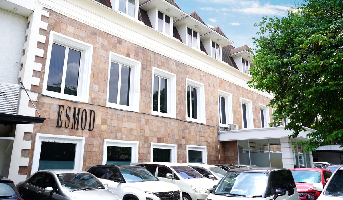 Sekolah fashion Esmod Jakarta.