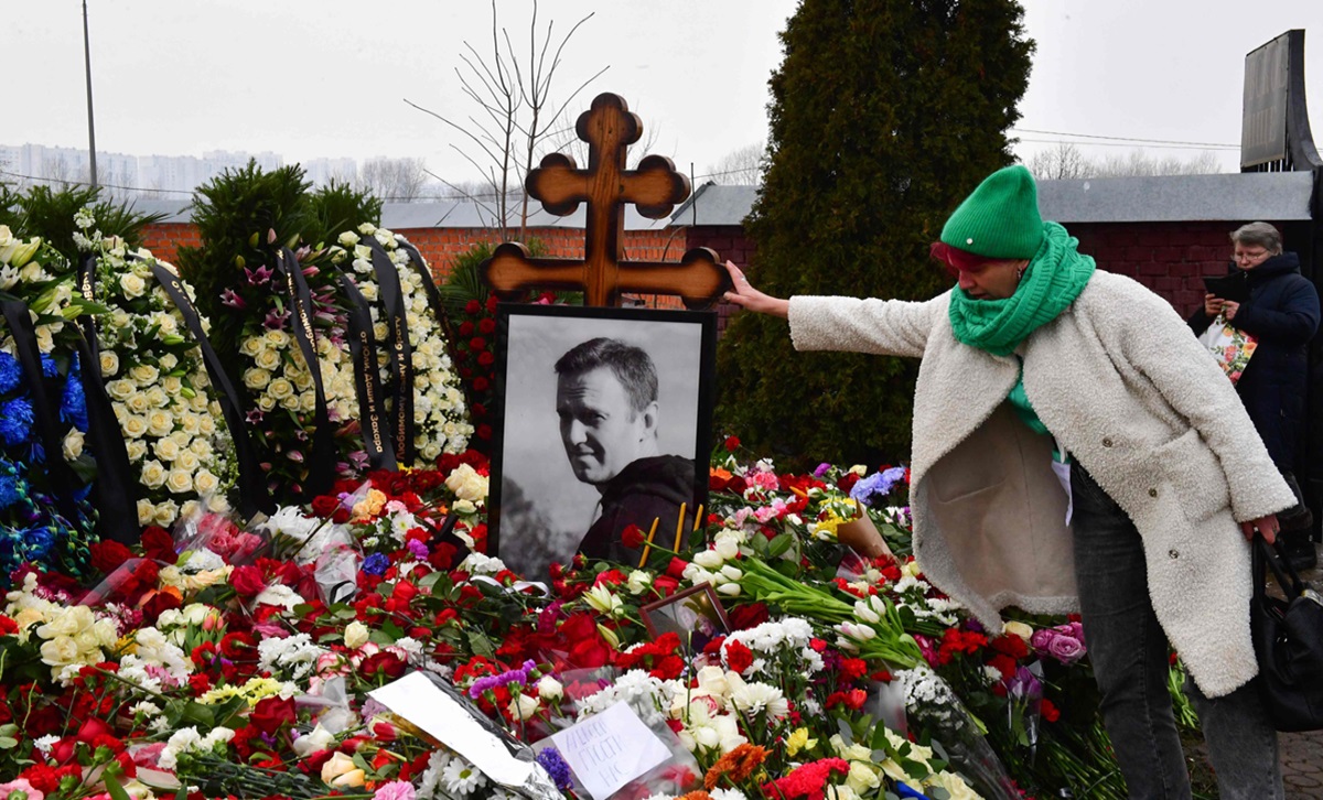 Sebanyak 43 negara mendesak penyelidikan internasional atas kematian oposisi Rusia Alexei Navalny.