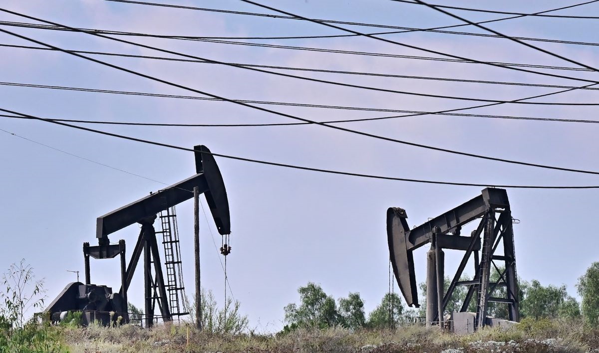 Ilustrasi pompa minyak.